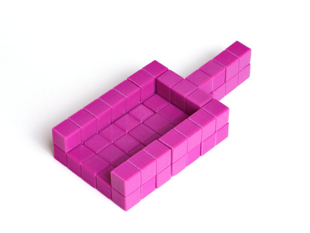 Pentomino shape "shovel"