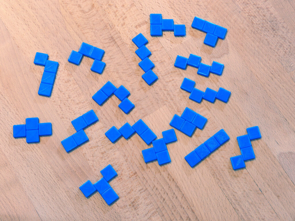 3D printed Tetrahops pieces